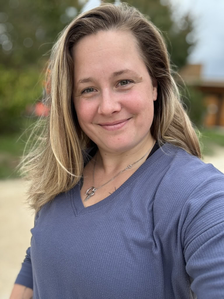 925B024C-1C93-4B8A-9D8E-C3A7EF27BC9D_1_105_c